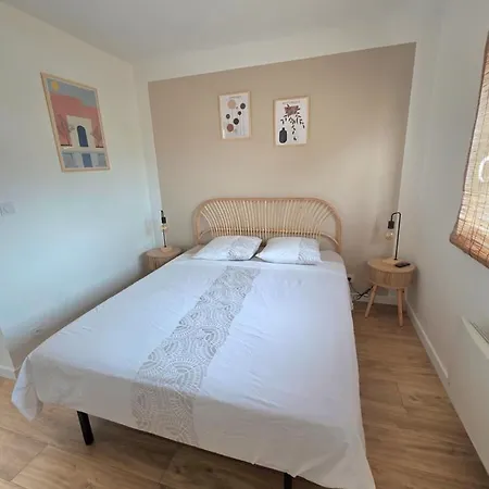 Nouveau ! Neuf Entre Bourg Et Plage, Climatisé, Wifi, Parking, Linge Et Ménage En Fin De Compris
